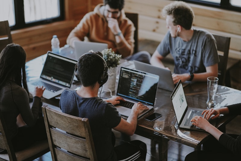 Delivering actionable value to video podcast viewers